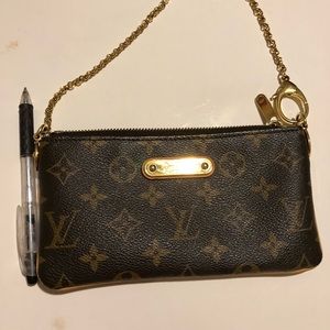 LV